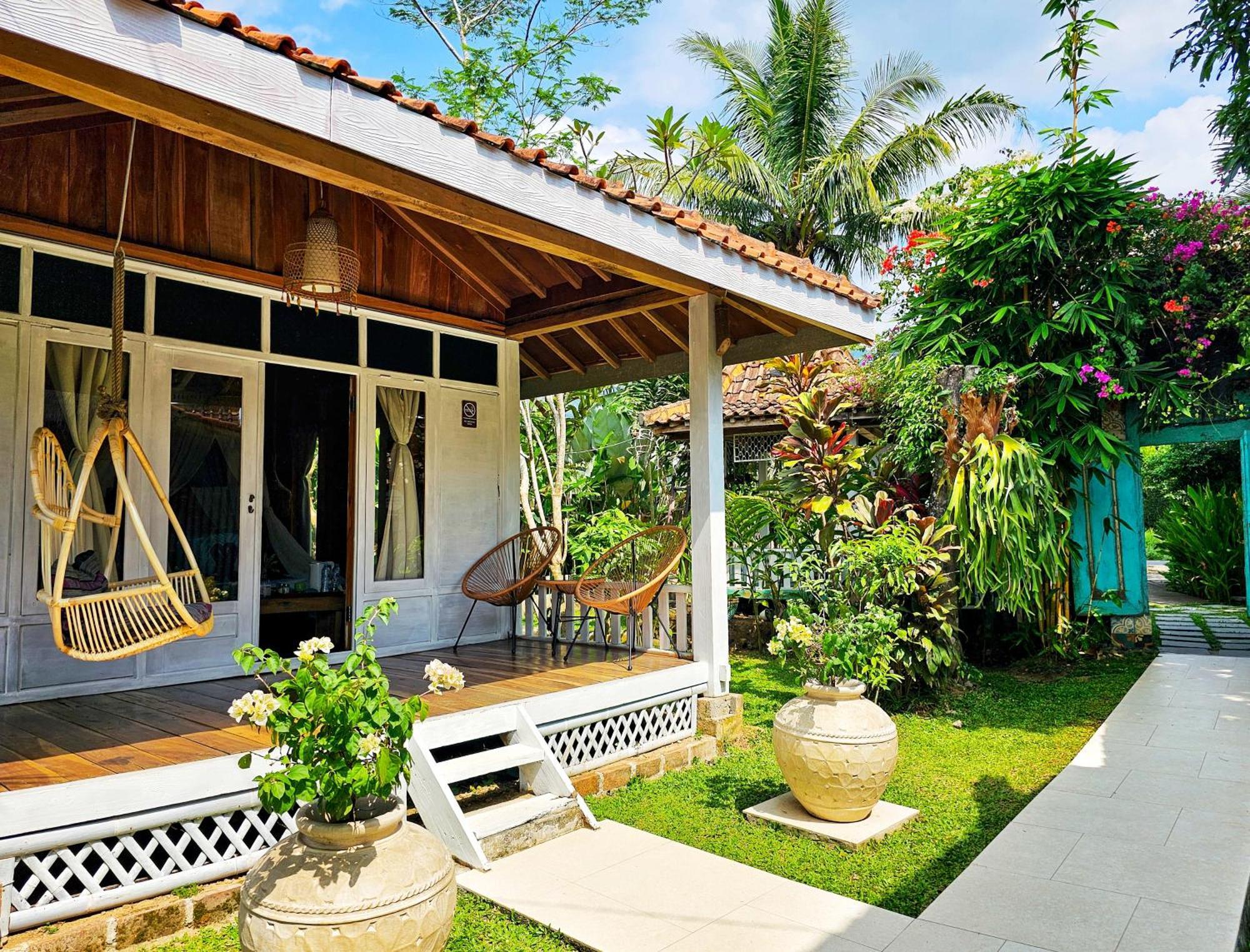 Janur Bungalow มาเกอลัง ห้อง รูปภาพ