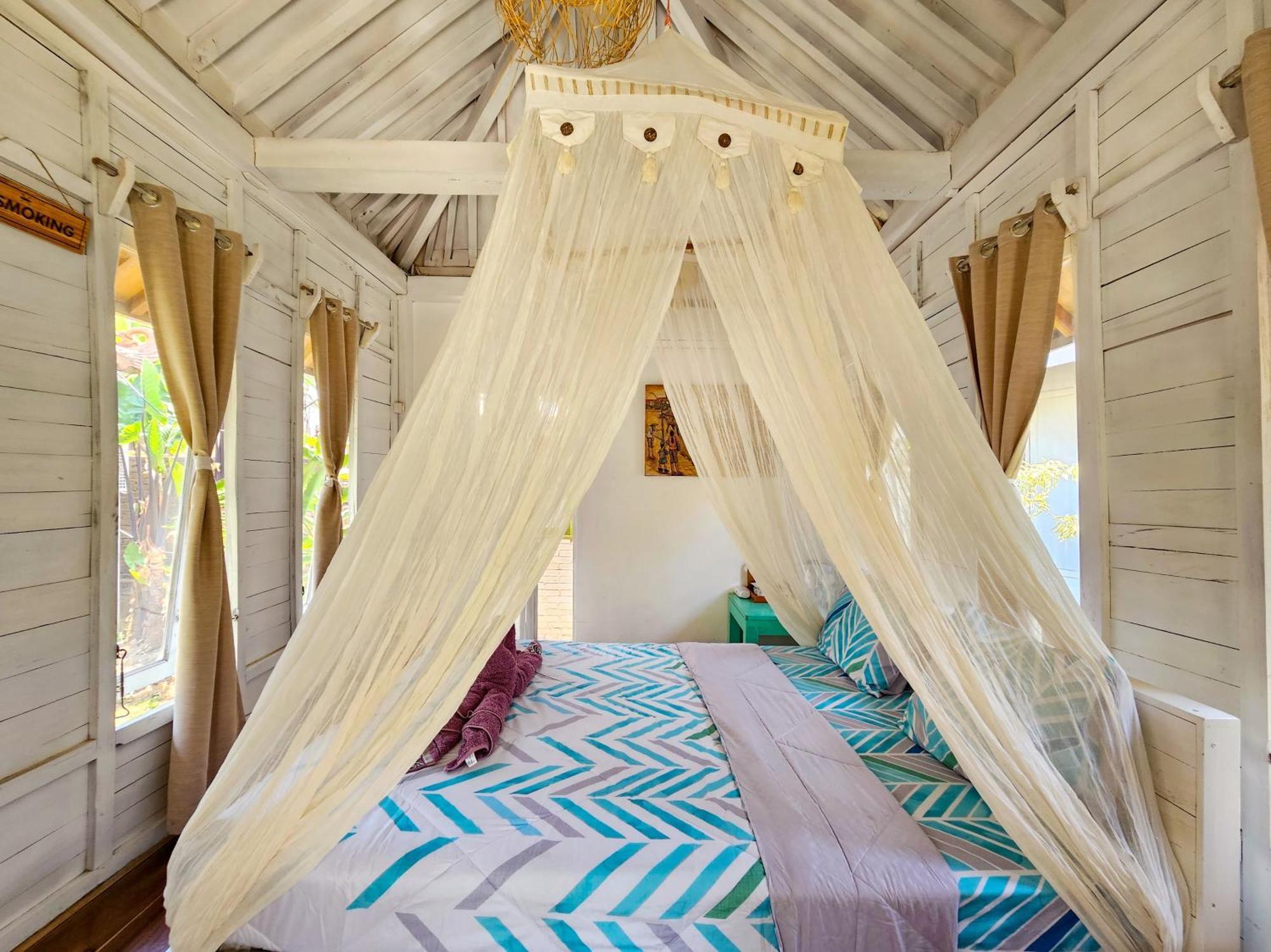 Janur Bungalow มาเกอลัง ห้อง รูปภาพ