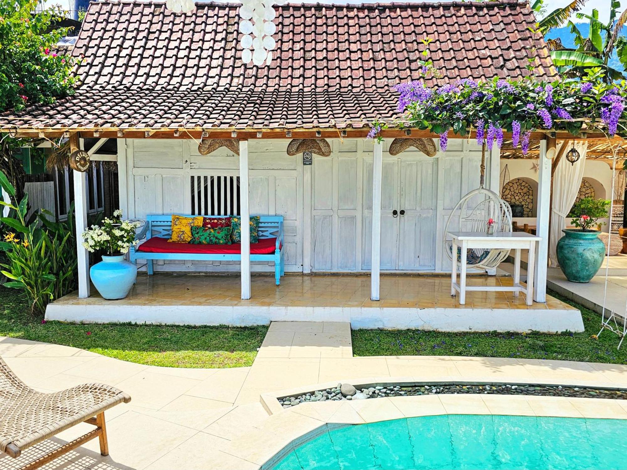 Janur Bungalow มาเกอลัง ภายนอก รูปภาพ